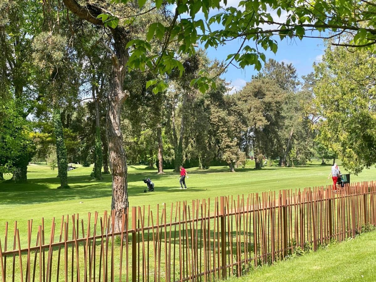 Charmant F1 Avec Terrasse Et Vue Sur Jardin Arbore - Fraicheur Naturelle Du Rez De Jardin - Parking 贝勒里夫·苏尔·阿列尔 外观 照片